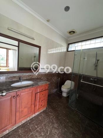 Hunian Mewah Dijual LT 850m2 di Cilandak, Jakarta Selatan Hunian Mewah Dijual LT 850m2 di Cilandak, Jakarta Selatan