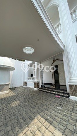 Rumah Elit Modern Siap Huni di Lebak Bulus Jakarta Selatan Rumah Elit Modern Siap Huni di Lebak Bulus Jakarta Selatan