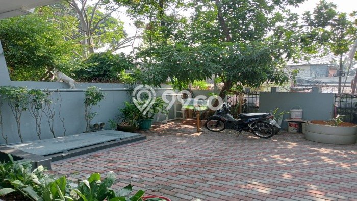 Rumah Mewah LB 400m2 Siap Huni Desain Elegan di Jati Padang, Jakarta Selatan Rumah Mewah LB 400m2 Siap Huni Desain Elegan di Jati Padang, Jakarta Selatan