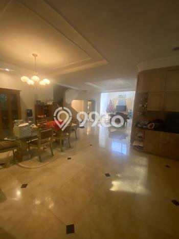 Hunian Eksklusif Siap Huni LT 626m2 di Kebayoran Baru, Jakarta Selatan Hunian Eksklusif Siap Huni LT 626m2 di Kebayoran Baru, Jakarta Selatan