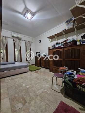 Dijual Rumah Premium dengan Fasilitas Sekitar Lengkap di Pesanggrahan, Jakarta Selatan Dijual Rumah Premium dengan Fasilitas Sekitar Lengkap di Pesanggrahan, Jakarta Selatan