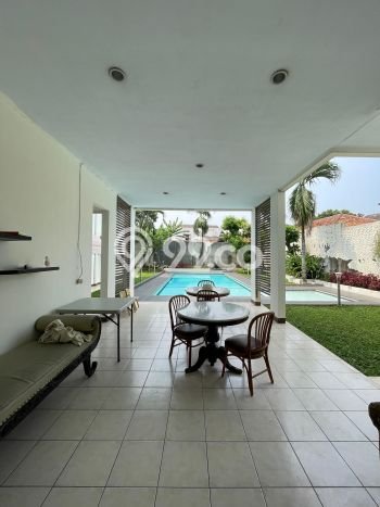 For Sale! Premium House LT 925m2 Desain Elegan di Menteng Dalam For Sale! Premium House LT 925m2 Desain Elegan di Menteng Dalam