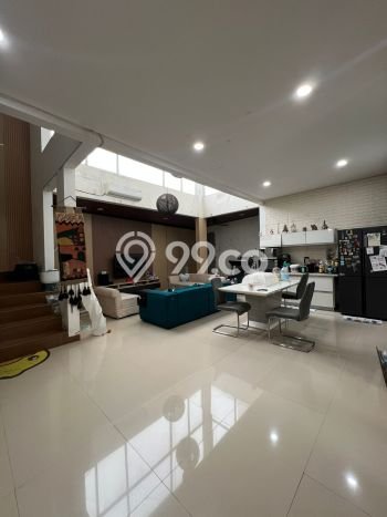 Rumah Elit LB 166m2 Siap Huni Desain Elegan di Lebak Bulus, Jakarta Selatan Rumah Elit LB 166m2 Siap Huni Desain Elegan di Lebak Bulus, Jakarta Selatan