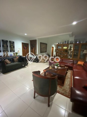 Rumah Elit Modern Tanpa Renovasi di Gandaria Jakarta Selatan Rumah Elit Modern Tanpa Renovasi di Gandaria Jakarta Selatan