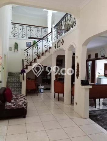 Rumah Luxury Modern Tanpa Renovasi di Condet Jakarta Timur Rumah Luxury Modern Tanpa Renovasi di Condet Jakarta Timur
