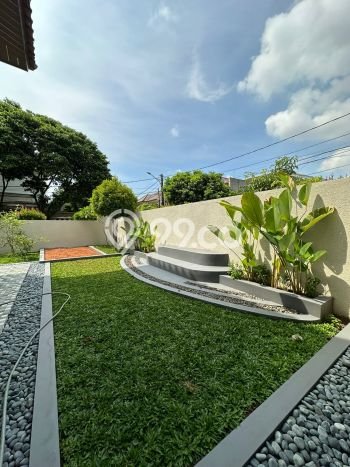 Rumah Mewah LB 450m2 Siap Huni Desain Elegan di Pejaten, Jakarta Selatan Rumah Mewah LB 450m2 Siap Huni Desain Elegan di Pejaten, Jakarta Selatan