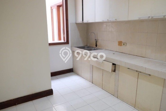 Rumah Elit Modern Tanpa Renovasi di Lebak Bulus Jakarta Selatan Rumah Elit Modern Tanpa Renovasi di Lebak Bulus Jakarta Selatan