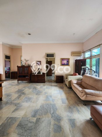 Rumah Luxury Modern Tanpa Renovasi di Pondok Labu Jakarta Selatan Rumah Luxury Modern Tanpa Renovasi di Pondok Labu Jakarta Selatan