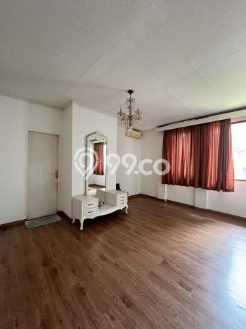 Siap Huni Rumah Mewah 0 Kamar di Kebayoran Baru Dekat ke Mana Pun Siap Huni Rumah Mewah 0 Kamar di Kebayoran Baru Dekat ke Mana Pun