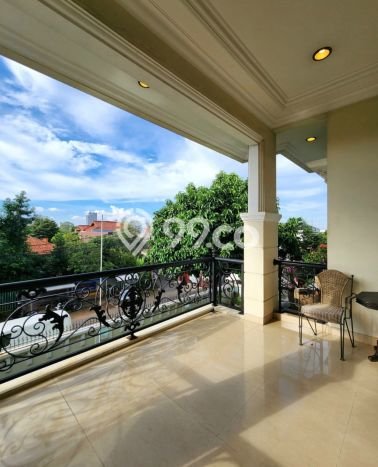 Rumah Elit LB 270m2 Siap Huni Desain Elegan di Bintaro, Jakarta Selatan Rumah Elit LB 270m2 Siap Huni Desain Elegan di Bintaro, Jakarta Selatan