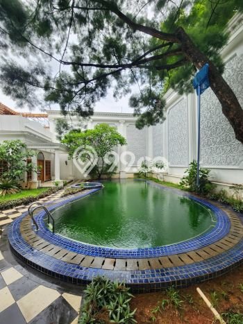 For Sale! Premium House LT 1375m2 Desain Elegan di Pondok Indah For Sale! Premium House LT 1375m2 Desain Elegan di Pondok Indah