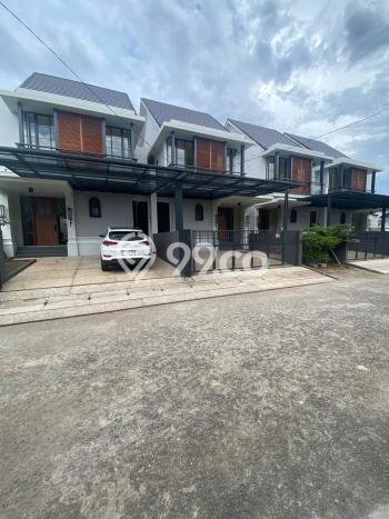 Rumah Elit Modern Siap Huni di Senopati Jakarta Selatan Rumah Elit Modern Siap Huni di Senopati Jakarta Selatan