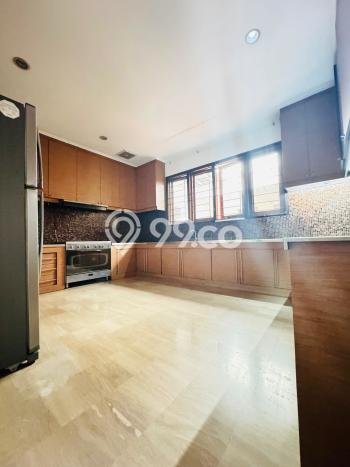 Dijual Rumah Luas Elegan Dengan View Eksklusif di Cipete, Jakarta Selatan Dijual Rumah Luas Elegan Dengan View Eksklusif di Cipete, Jakarta Selatan
