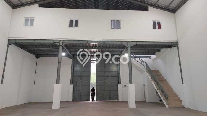 Gudang Lokasi Strategis Kawasan Cengkareng, Luas 450m2m², For Rent, Kawasan Bisnis Gudang Lokasi Strategis Kawasan Cengkareng, Luas 450m2m², For Rent, Kawasan Bisnis