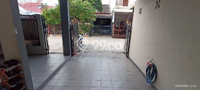 Rumah Modern 3 KT di Harapan Indah Bekasi Unfurnished Rumah Modern 3 KT di Harapan Indah Bekasi Unfurnished