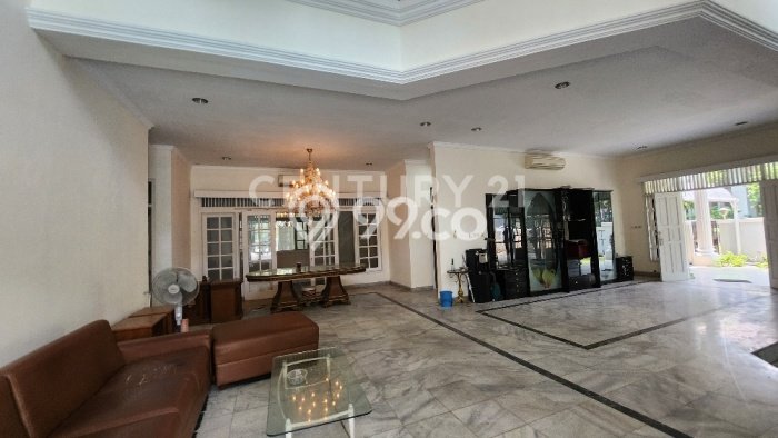 Hunian Modern Untuk Disewakan di Kuningan Jakarta Selatan 4 KT & 3 KM Hunian Modern Untuk Disewakan di Kuningan Jakarta Selatan 4 KT & 3 KM