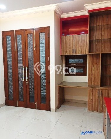 Jual Rumah Mewah Elegan Dengan View Eksklusif di Pondok Kelapa, Jakarta Timur Jual Rumah Mewah Elegan Dengan View Eksklusif di Pondok Kelapa, Jakarta Timur