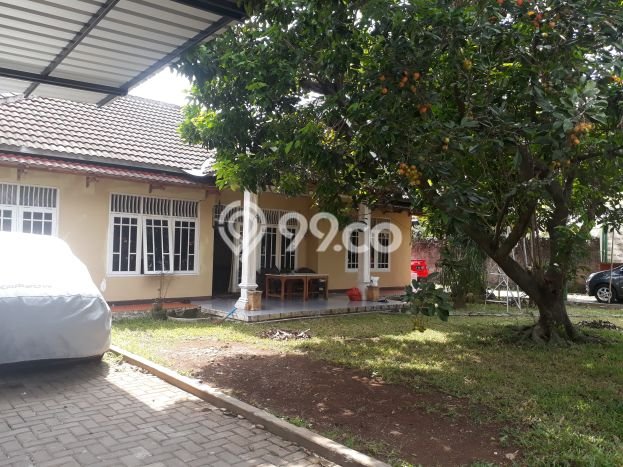 Siap Huni Rumah Mewah 4 Kamar di Ciracas Dekat ke Mana Pun Siap Huni Rumah Mewah 4 Kamar di Ciracas Dekat ke Mana Pun