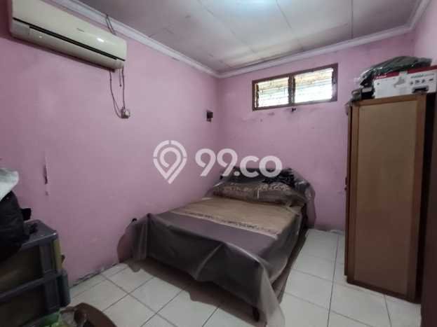 For Sale Rumah 6 Kamar Lokasi Strategis Nyaman dan Strategis di Duren Sawit For Sale Rumah 6 Kamar Lokasi Strategis Nyaman dan Strategis di Duren Sawit