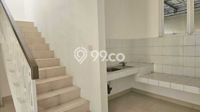 Rumah Premium kawasan Cakung, 4 KT, Lingkungan Tenang, LT 120m2m² Bangunan 90m2m² Rumah Premium kawasan Cakung, 4 KT, Lingkungan Tenang, LT 120m2m² Bangunan 90m2m²