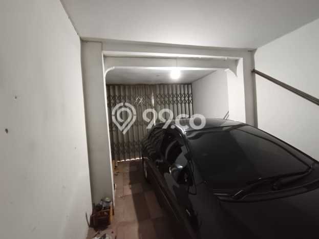For Sale Rumah 6 Kamar Lokasi Strategis Nyaman dan Strategis di Duren Sawit For Sale Rumah 6 Kamar Lokasi Strategis Nyaman dan Strategis di Duren Sawit