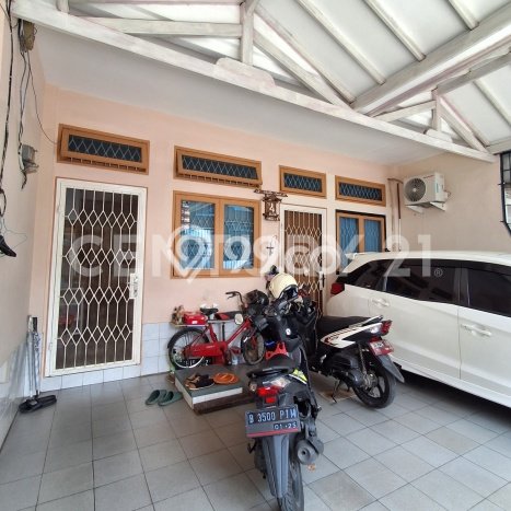 Dijual Rumah Luas Elegan Dengan View Cantik di Sunter, Jakarta Utara Dijual Rumah Luas Elegan Dengan View Cantik di Sunter, Jakarta Utara