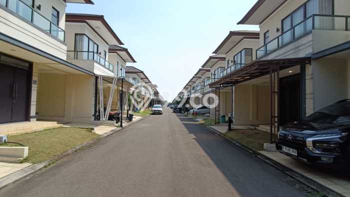 Jual Rumah Bagus Siap Huni LB 101m2 di Sindang Jaya, Tangerang Jual Rumah Bagus Siap Huni LB 101m2 di Sindang Jaya, Tangerang
