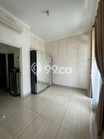 Dijual Rumah Eksklusif 3 KT di Taman Palem, Jakarta Barat Dijual Rumah Eksklusif 3 KT di Taman Palem, Jakarta Barat