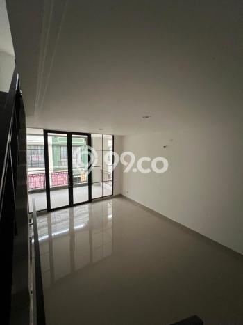 Ruko Dijual di Jakarta Utara LT 50m2 & LB 100m2 Lokasi Terbaik! Ruko Dijual di Jakarta Utara LT 50m2 & LB 100m2 Lokasi Terbaik!