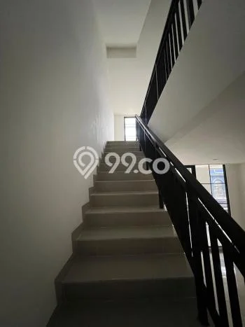 Untuk Dijual! Ruko di Pantai Indah Kapuk 2 Jakarta Utara LT 50m2 / LB 100m2 Kawasan Bisnis Untuk Dijual! Ruko di Pantai Indah Kapuk 2 Jakarta Utara LT 50m2 / LB 100m2 Kawasan Bisnis