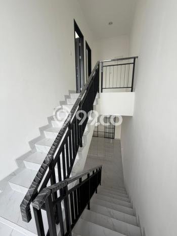 Disewakan! Rumah 3 Kamar Tidur &
3 Kamar Mandi di Pantai Indah Kapuk 2, Jakarta Utara Disewakan! Rumah 3 Kamar Tidur &
3 Kamar Mandi di Pantai Indah Kapuk 2, Jakarta Utara