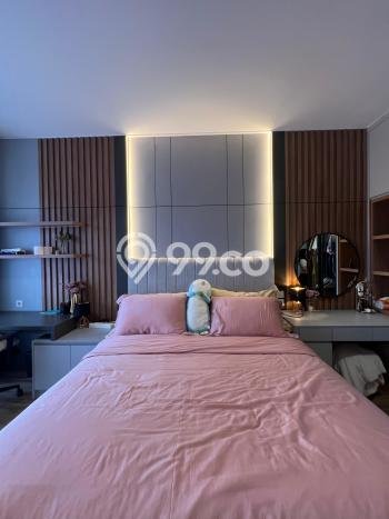 Disewakan! Rumah 4 Kamar Tidur &
4 Kamar Mandi di Pantai Indah Kapuk 2, Jakarta Utara Disewakan! Rumah 4 Kamar Tidur &
4 Kamar Mandi di Pantai Indah Kapuk 2, Jakarta Utara