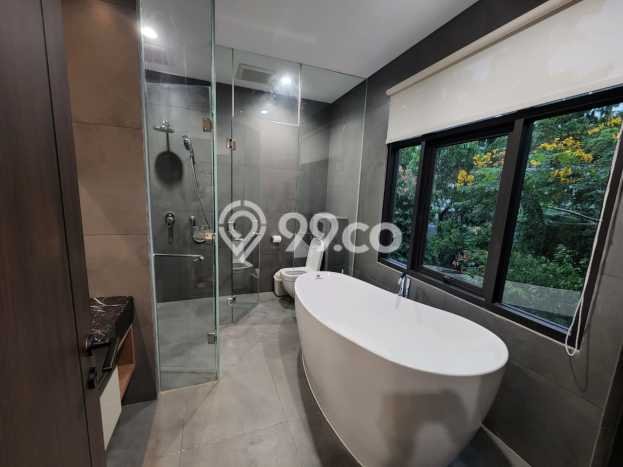 Rumah Elit Modern Siap Huni di Tb Simatupang Jakarta Selatan Rumah Elit Modern Siap Huni di Tb Simatupang Jakarta Selatan