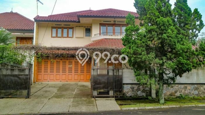 Hunian Elit LB 400m2 Siap Pakai Desain Elegan di Sayap Dago, Bandung Hunian Elit LB 400m2 Siap Pakai Desain Elegan di Sayap Dago, Bandung