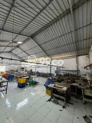 Area Ramai! Gudang Dijual di Dayeuhkolot untuk Bisnis Luas Bangunan 800m2 Area Ramai! Gudang Dijual di Dayeuhkolot untuk Bisnis Luas Bangunan 800m2