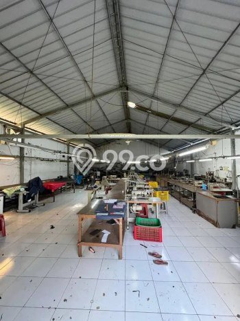 Area Ramai! Gudang Dijual di Dayeuhkolot untuk Bisnis Luas Bangunan 800m2 Area Ramai! Gudang Dijual di Dayeuhkolot untuk Bisnis Luas Bangunan 800m2