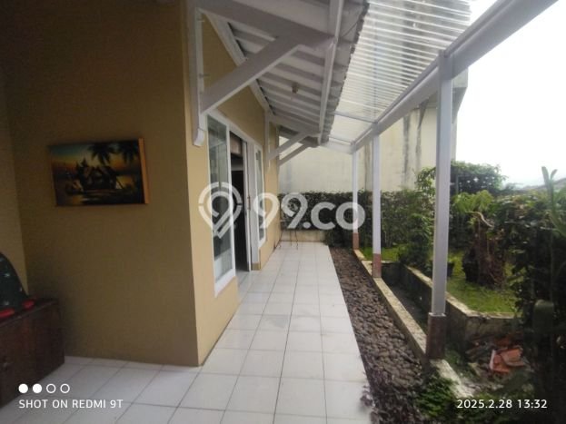 Rumah Luas Asri 5 KT Siap Pakai di Cigadung Bandung Rumah Luas Asri 5 KT Siap Pakai di Cigadung Bandung