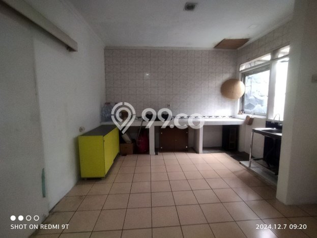 Rumah Modern 3 KT LT 181m2 di Burangrang Rumah Modern 3 KT LT 181m2 di Burangrang
