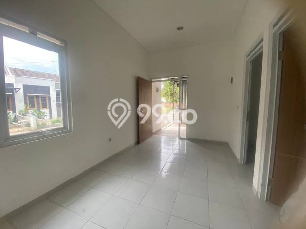Rumah Modern Cantik 2 KT Bisa Langsung Pindah di Arcamanik Rumah Modern Cantik 2 KT Bisa Langsung Pindah di Arcamanik