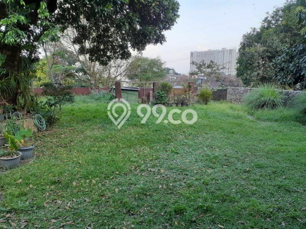Rumah Mewah LB 385m2 Siap Pakai Desain Elegan di Hegarmanah, Bandung Rumah Mewah LB 385m2 Siap Pakai Desain Elegan di Hegarmanah, Bandung