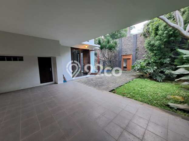 Rumah Luxury Modern Siap Huni di Hegarmanah Bandung Rumah Luxury Modern Siap Huni di Hegarmanah Bandung