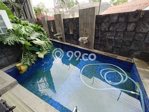 Rumah Mewah LB 1050m2 Siap Huni Desain Elegan di Sayap Dago, Bandung Rumah Mewah LB 1050m2 Siap Huni Desain Elegan di Sayap Dago, Bandung