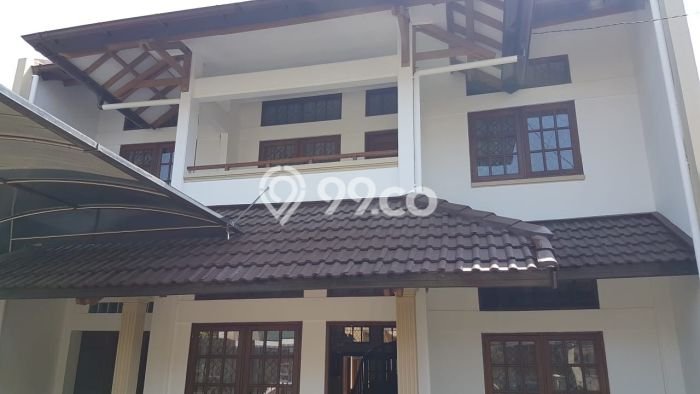 Rumah Luxury Modern Tanpa Renovasi di Setra Murni Bandung Rumah Luxury Modern Tanpa Renovasi di Setra Murni Bandung