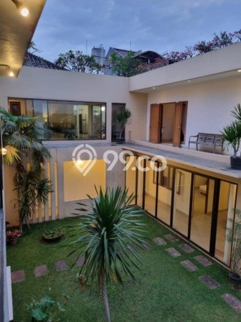 Dijual Rumah Premium dengan Fasilitas Sekitar Komplit di Cinere, Depok Dijual Rumah Premium dengan Fasilitas Sekitar Komplit di Cinere, Depok