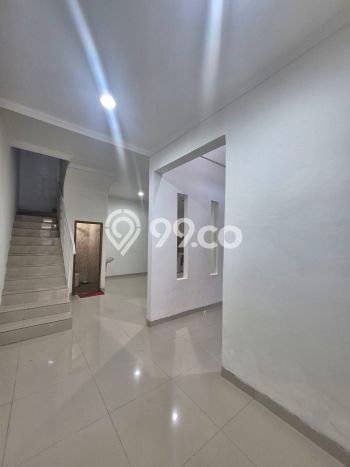 Dijual Cepat Rumah Bagus Siap Huni LB 100m2 di Cikupa, Tangerang Dijual Cepat Rumah Bagus Siap Huni LB 100m2 di Cikupa, Tangerang