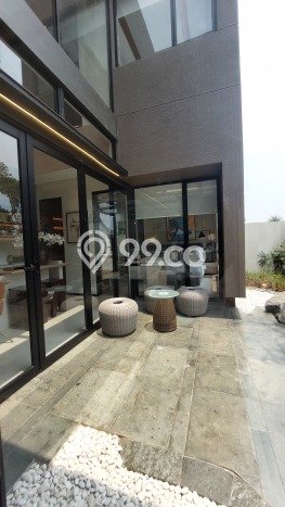 Rumah Luas Asri 4 KT Siap Huni di Gading Serpong Tangerang Rumah Luas Asri 4 KT Siap Huni di Gading Serpong Tangerang