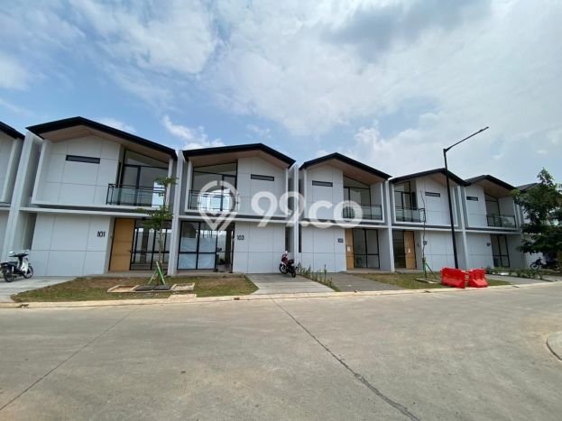 Rumah Luas Asri 3 KT Siap Pakai di Lippo Karawaci Tangerang Rumah Luas Asri 3 KT Siap Pakai di Lippo Karawaci Tangerang