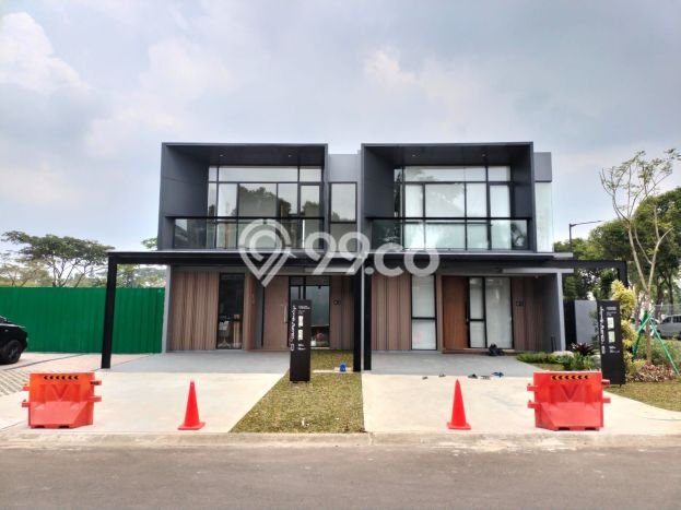 Jual Rumah Luas Elegan Dengan View Eksklusif di Lippo Karawaci, Tangerang Jual Rumah Luas Elegan Dengan View Eksklusif di Lippo Karawaci, Tangerang