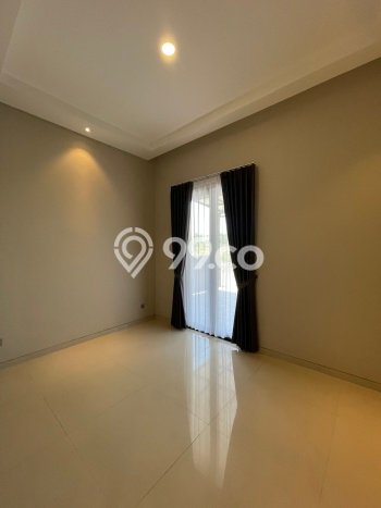 Disewakan! Rumah 4 Kamar Tidur &
3 Kamar Mandi di Citraland, Surabaya Disewakan! Rumah 4 Kamar Tidur &
3 Kamar Mandi di Citraland, Surabaya