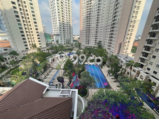 Apartemen Favorit Nyaman Dijual di Surabaya dengan 3 Kamar Tidur Apartemen Favorit Nyaman Dijual di Surabaya dengan 3 Kamar Tidur